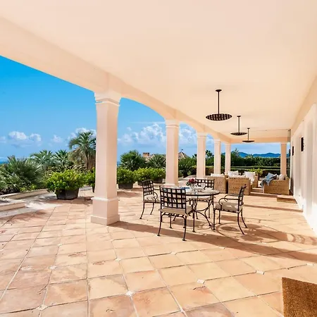 About Granados Villa Marbella